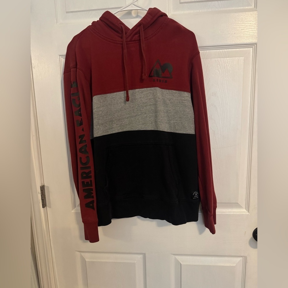 American Eagle Outfitters Red, Gray, and Black Men's Hoodie Size Large